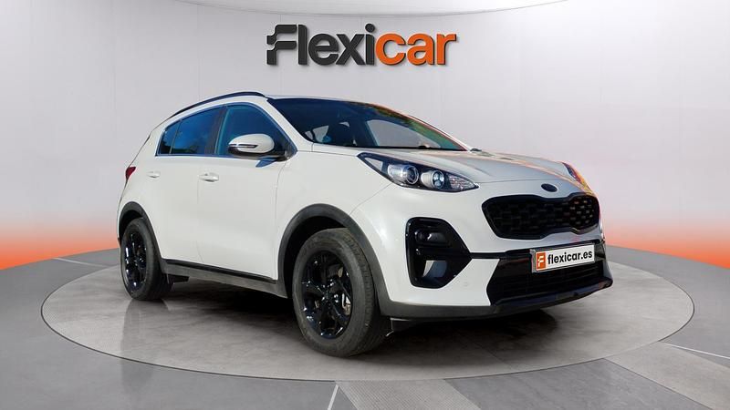Usado Kia Sportage 136 CV (100 kW) 2022 Blanco SUV