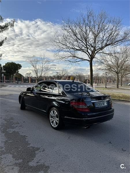 Usado Mercedes C220 Avantgarde 170 CV (125 kW) 2009 Negro Berlina