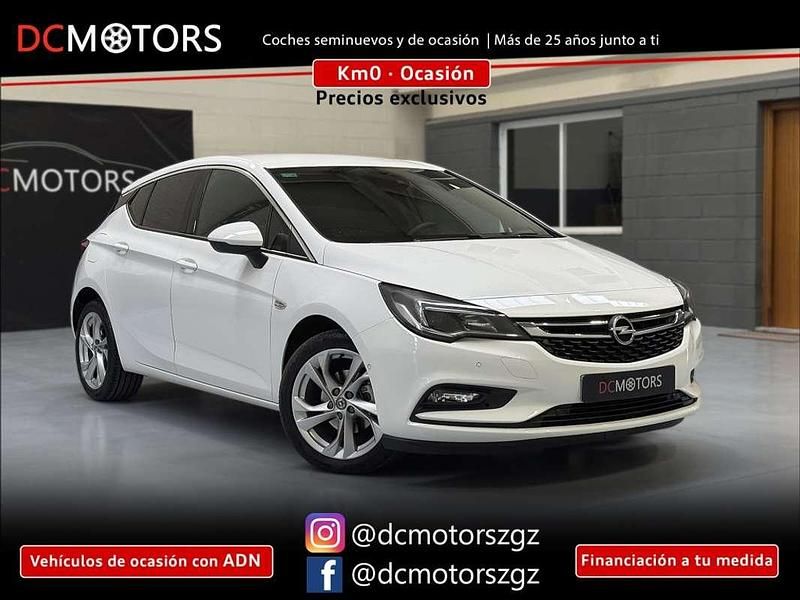 Blanco Usado 2017 Opel Astra Dynamic Utilitario | 12.900 € (Precio justo) - Imagen 1/4