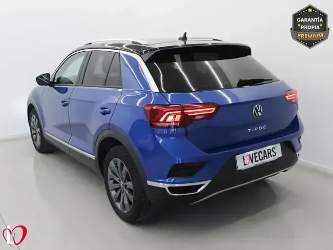 Usado VW T-Roc Sportline 150 CV (110 kW) 2022 Azul SUV