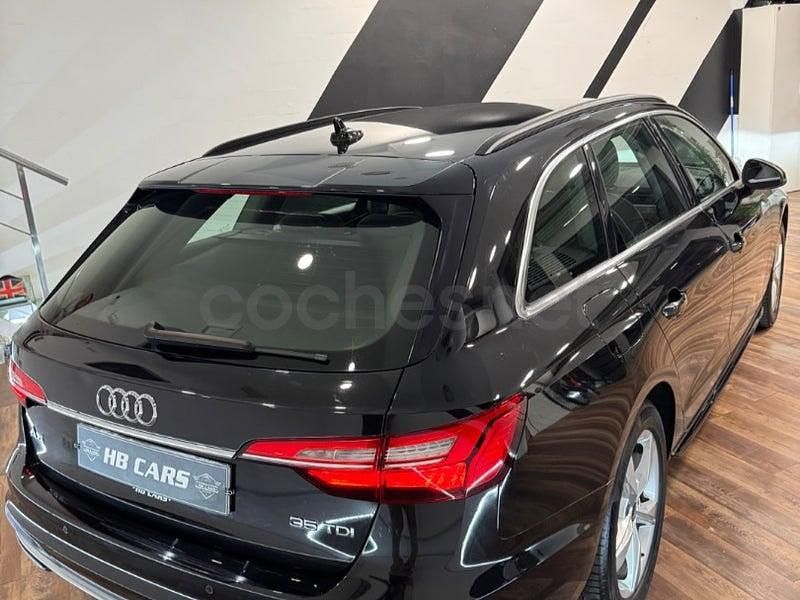 Usado Audi A4 S-Line 163 HP (119 kW) 2022 Preto Carrinha