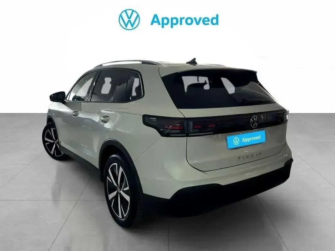 Usado VW Tiguan 150 CV (110 kW) 2025 Blanco SUV