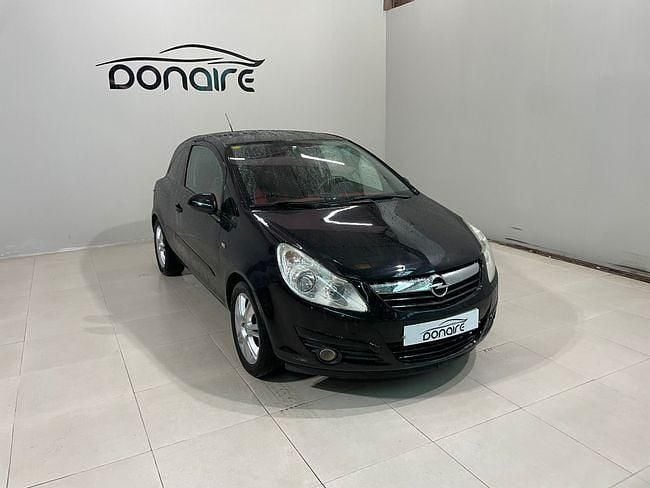Negro Usado 2007 Opel Corsa Sport Utilitario | 5800 € (Precio justo) - Imagen 1/4
