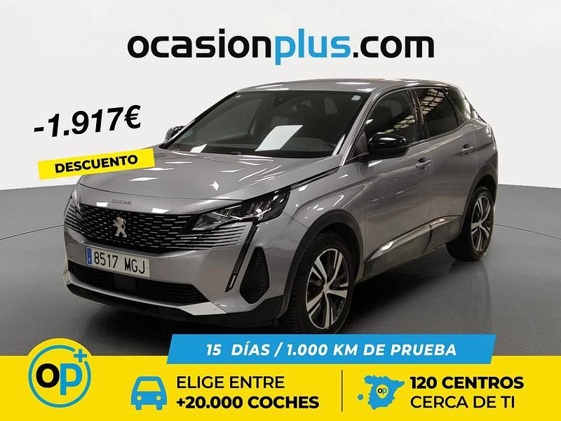 Usado Peugeot 3008 Allure 130 CV (95 kW) 2023 Gris SUV