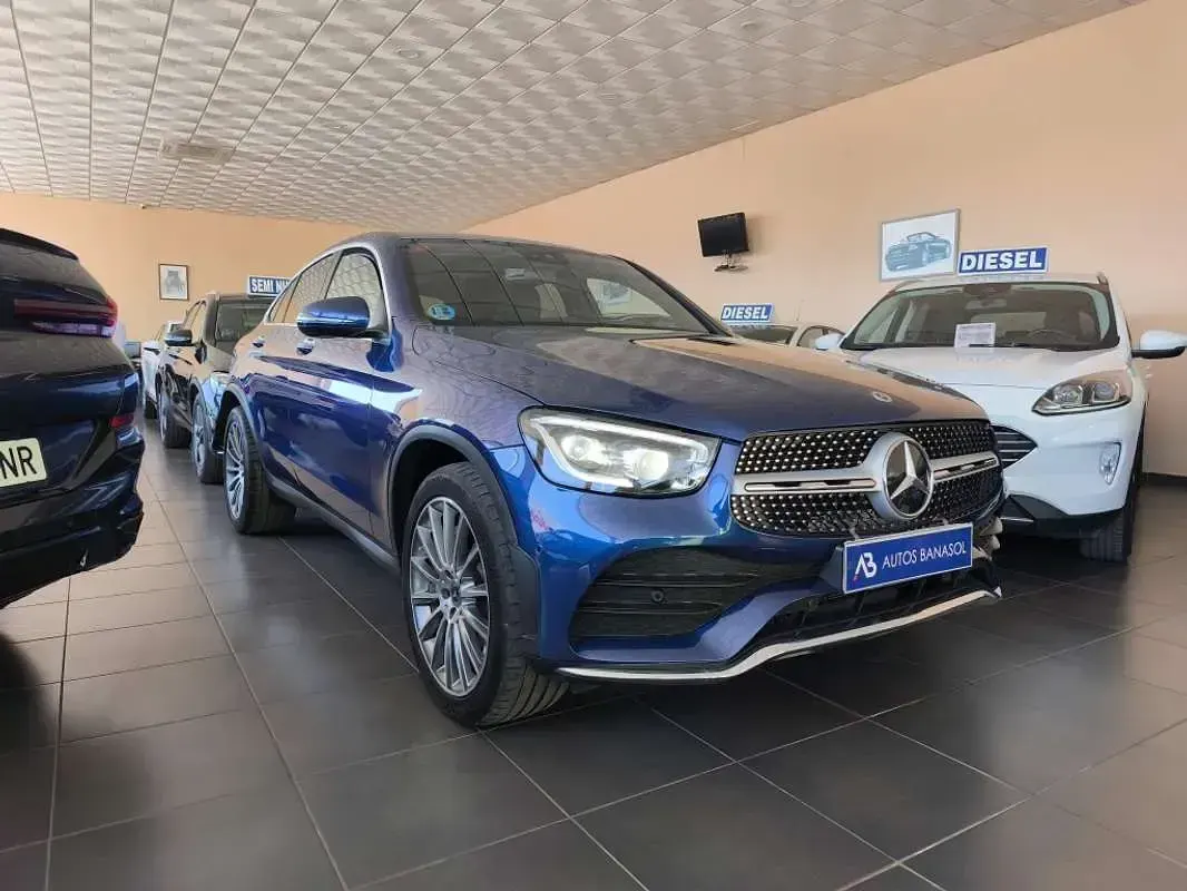 Usado Mercedes GLC300 258 CV (189 kW) 2021 Azul SUV