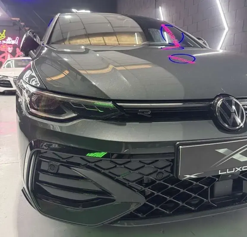 Usado VW Golf VIII R-line 150 CV (110 kW) 2026 Gris Utilitario
