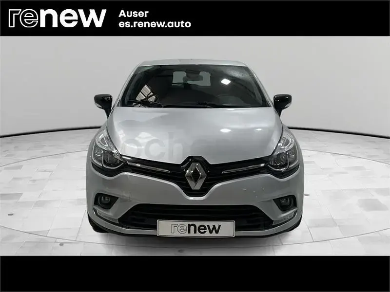 Usado Renault Clio IV LIMITED 90 CV (66 kW) 2019 Gris / plata Berlina