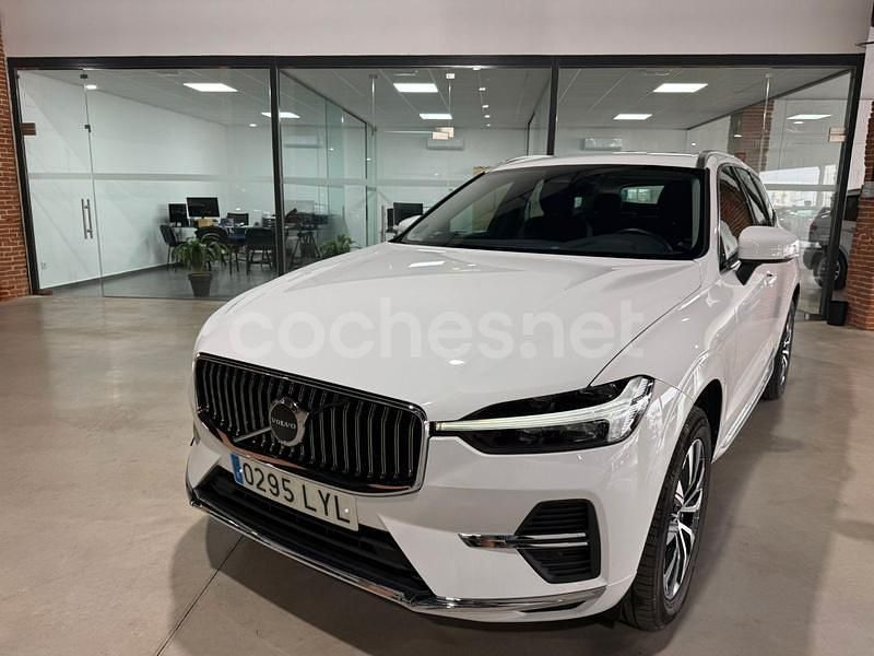 Blanco Usado 2022 Volvo XC60 Ultimate SUV | 34.900 € (Un poco caro) - Imagen 1/4
