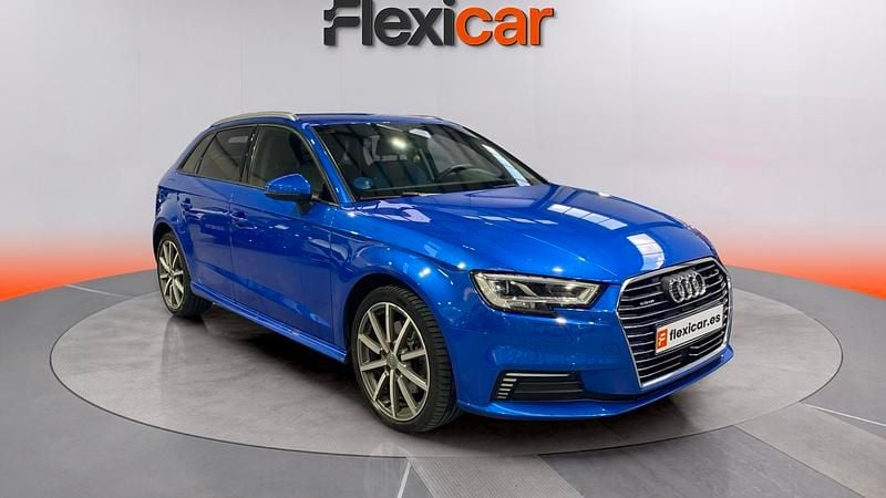 Usado Audi A3 Premium 204 CV (150 kW) 2020 Azul Berlina