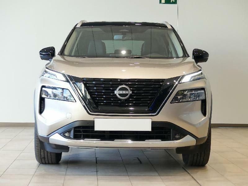 Usado Nissan X-Trail Tekna 213 CV (156 kW) 2022 Beige champagne cme SUV