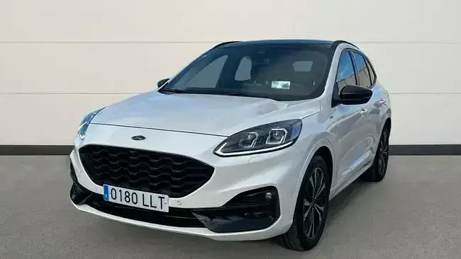 Usado Ford Kuga ST-Line X 150 CV (110 kW) 2020 Blanco SUV