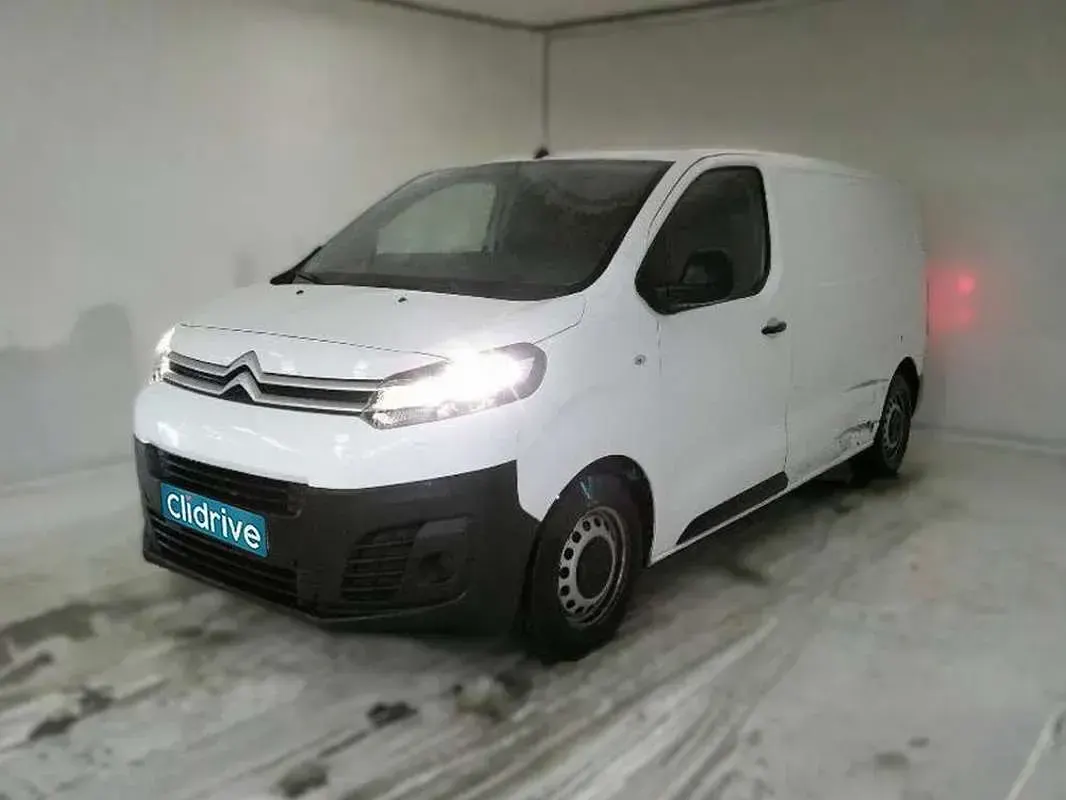 Usado Citroën Jumpy 102 CV (75 kW) 2021 Blanco Monovolumen