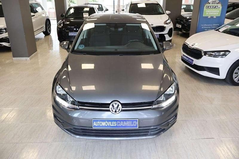 Usado VW Golf VII Advance 116 CV (85 kW) 2019 Gris Utilitario