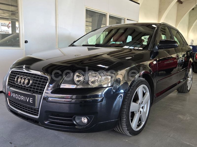 Negro Usado 2007 Audi A3 Sportback Attraction Berlina | 7499 € (Precio justo) - Imagen 1/4