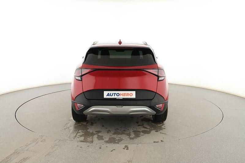 Usado Kia Sportage 150 CV (110 kW) 2022 Rojo SUV