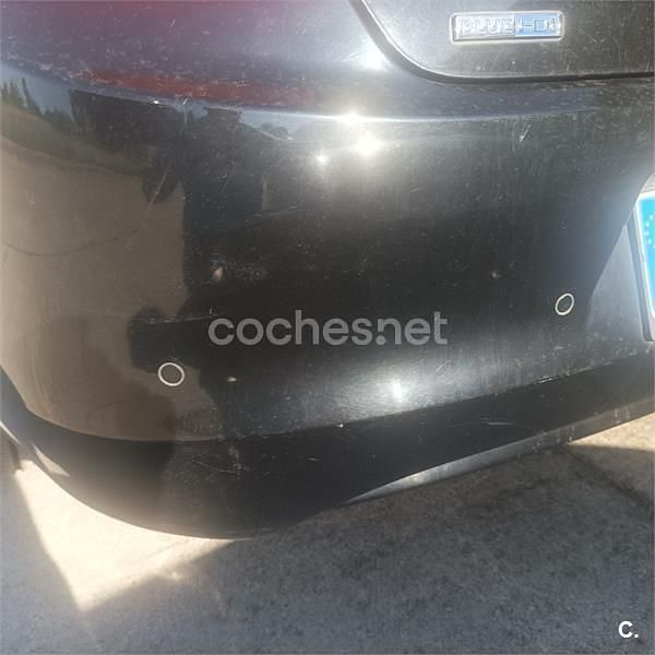 Negro Usado 2016 Citroën C-Elysee I Exclusive Berlina | 7300 € (Precio justo) - Imagen 1/4