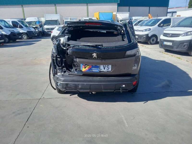 Usado Peugeot 3008 Active 131 CV (96 kW) 2021 Azul SUV