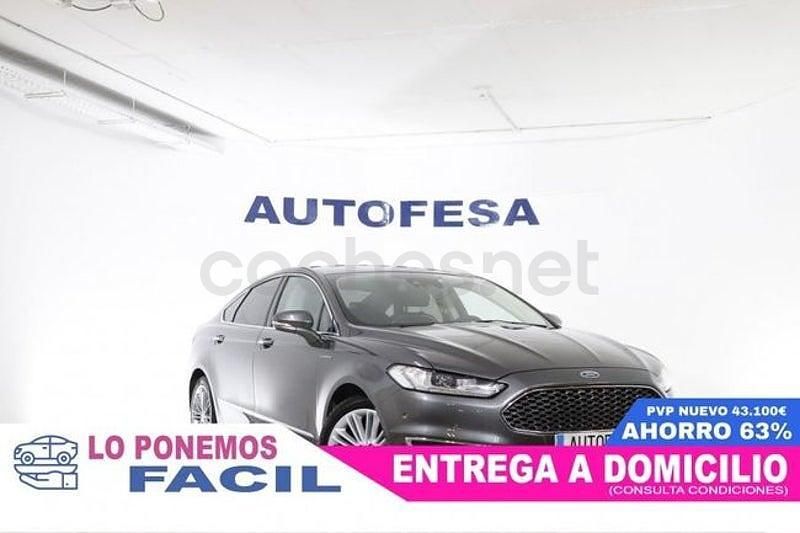Usado Ford Mondeo Vignale 190 CV (139 kW) 2018 Gris / plata Berlina