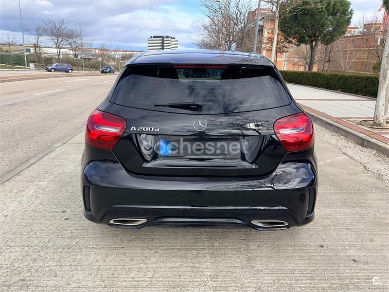 Usado Mercedes A200 AMG line 136 CV (100 kW) 2017 Negro Berlina