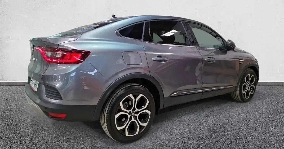 Usado Renault Arkana Zen 140 CV (102 kW) 2022 SUV