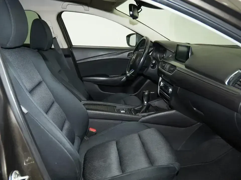 Usado Mazda 6 Luxury 150 CV (110 kW) 2017 Otro Berlina