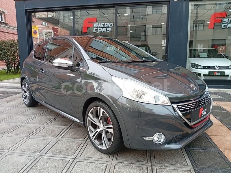 Usado Peugeot 208 GTi 200 CV (147 kW) 2014 Gris / plata Utilitario