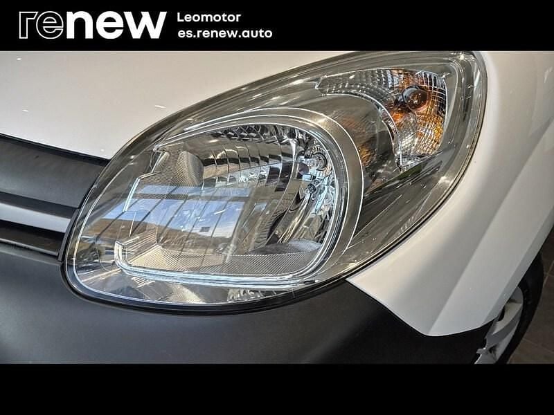 Usado Renault Kangoo 115 CV (84 kW) 2020 Blanco Monovolumen
