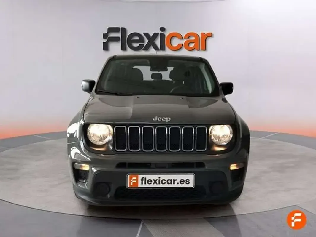 Usado Jeep Renegade Sport 120 CV (88 kW) 2019 Gris SUV