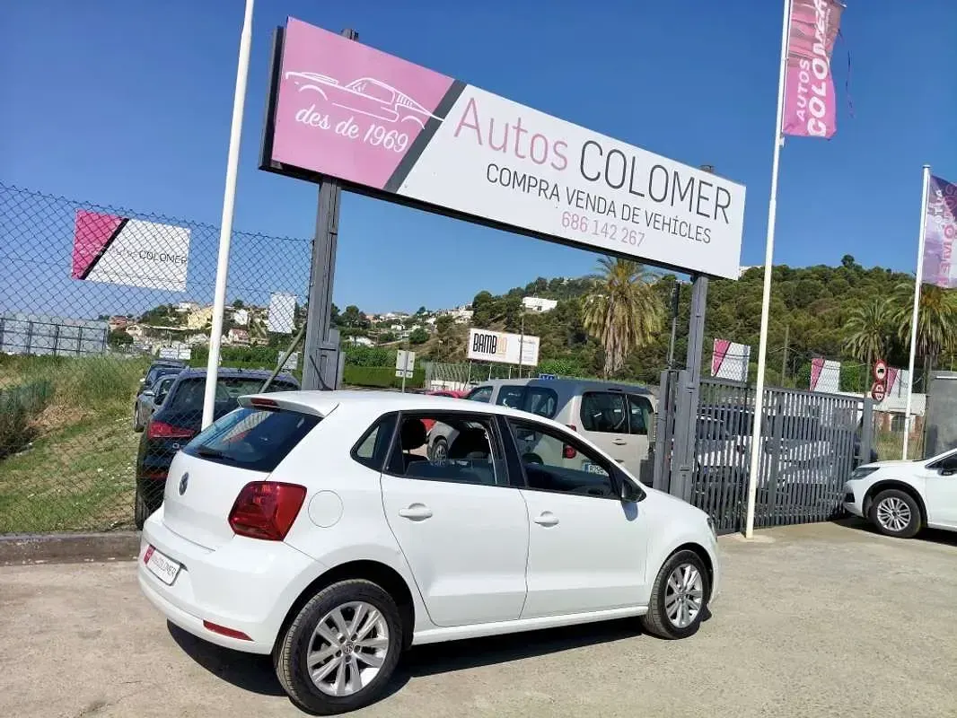 Usado VW Polo Advance 75 CV (55 kW) 2016 Blanco Utilitario
