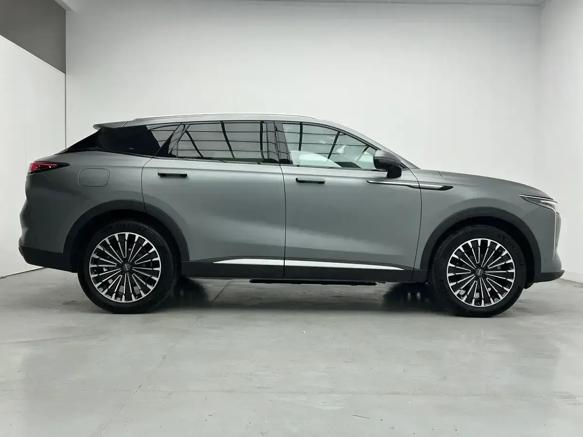 Nuevo Omoda 9 537 CV (394 kW) 2026 Gris SUV