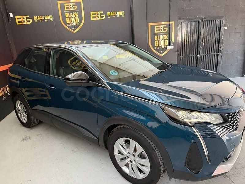 Usado Peugeot 3008 Active 130 CV (95 kW) 2022 Azul SUV