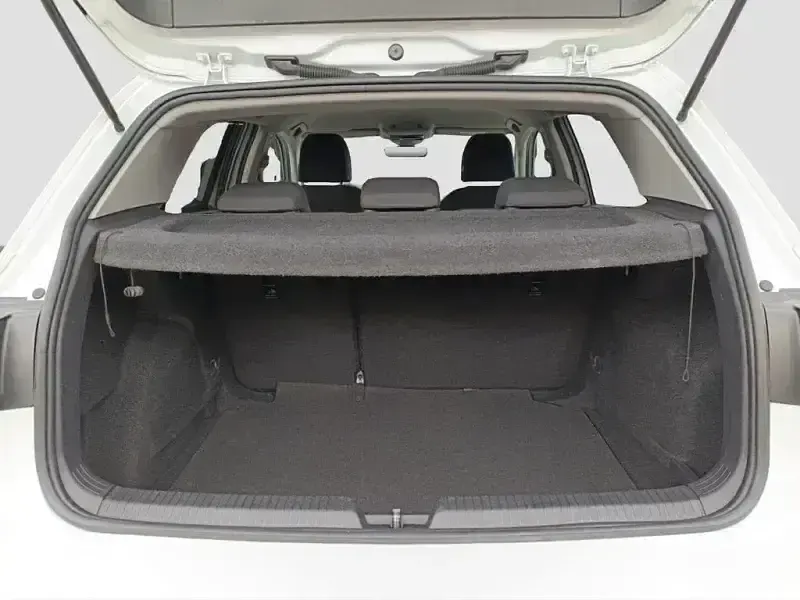 Usado VW Golf VIII Life 130 CV (95 kW) 2022