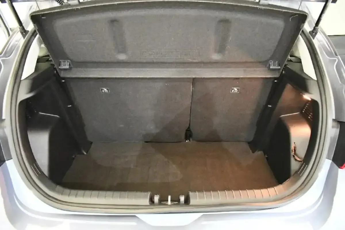 Usado Hyundai i20 N Line 100 CV (73 kW) 2023 Blanco Utilitario