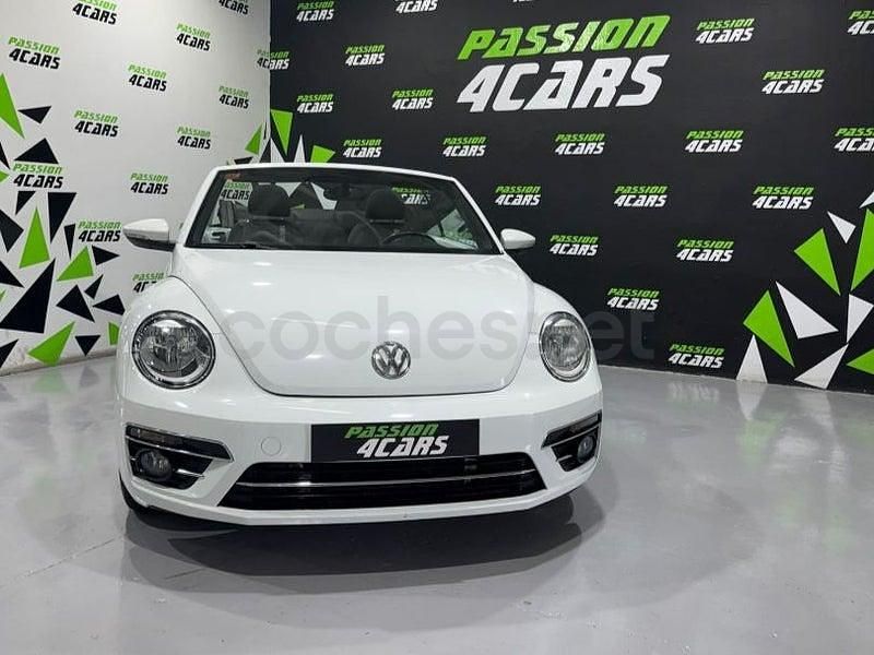 Usado VW Beetle Design 105 CV (77 kW) 2017 Blanco Utilitario