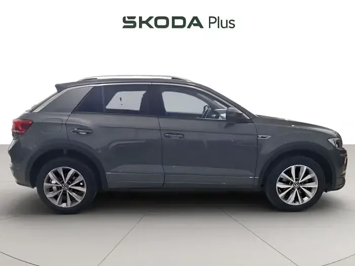 Usado VW T-Roc Advance 150 CV (110 kW) 2022 Gris SUV