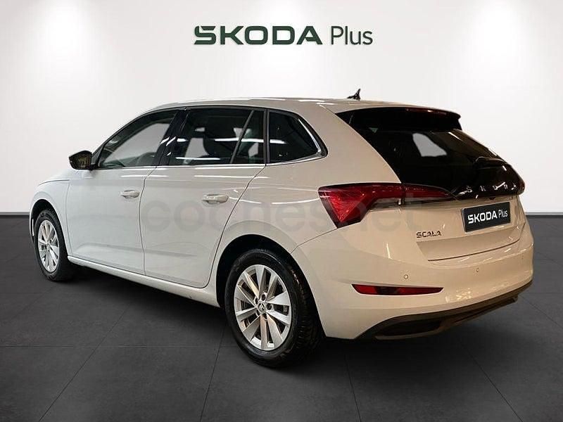 Usado Skoda 110 R 110 CV (80 kW) 2024 Blanco Berlina