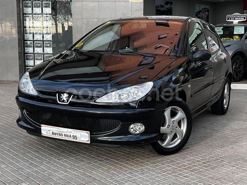 Negro Usado 2006 Peugeot 206 Berlina | 3990 € (Precio justo) - Imagen 1/4