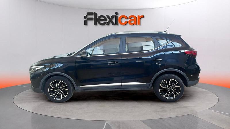 Käytetty MG ZS Luxury 111 HP (81 kW) 2023 Musta Sedan