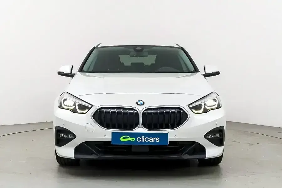 Käytetty BMW 218 150 HP (110 kW) 2021 Valkoinen Coupe - kaksiovinen