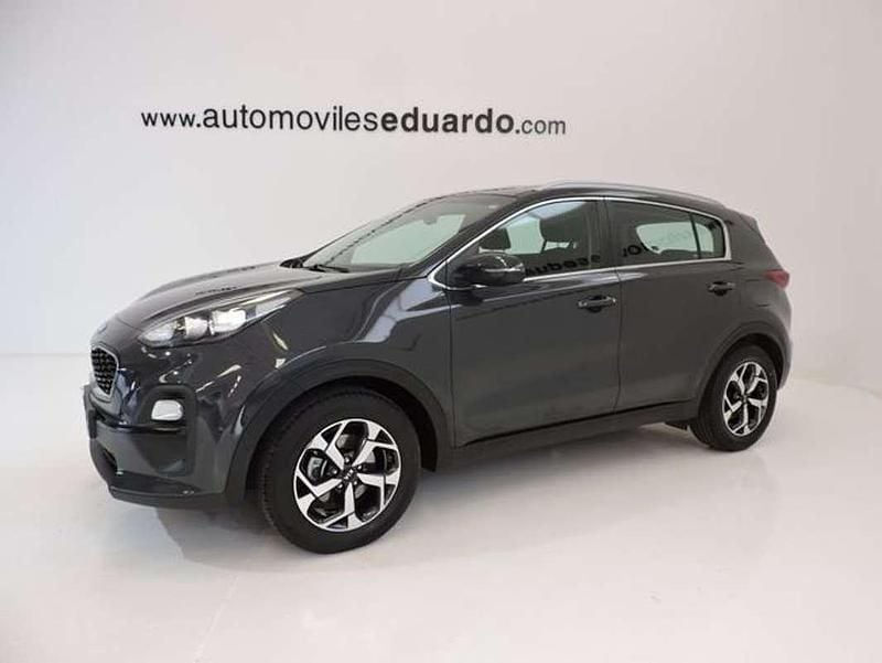 Usado Kia Sportage 137 CV (100 kW) 2021 Gris SUV