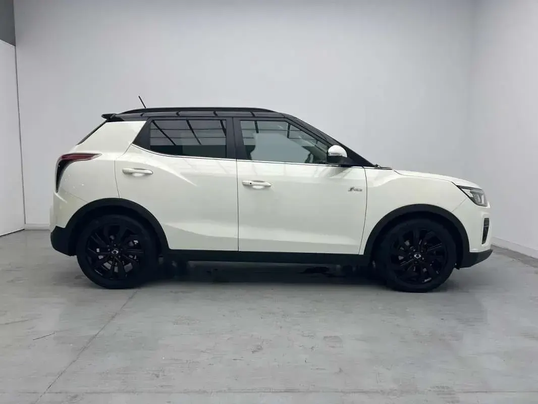 Usado SsangYong Tivoli Limited 163 CV (119 kW) 2021 Blanco SUV