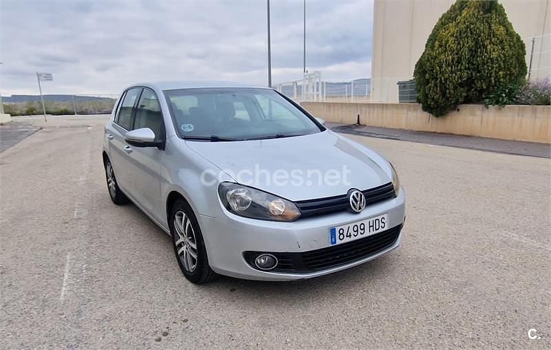 Usado VW Golf VI 105 CV (77 kW) 2011 Gris / plata Utilitario