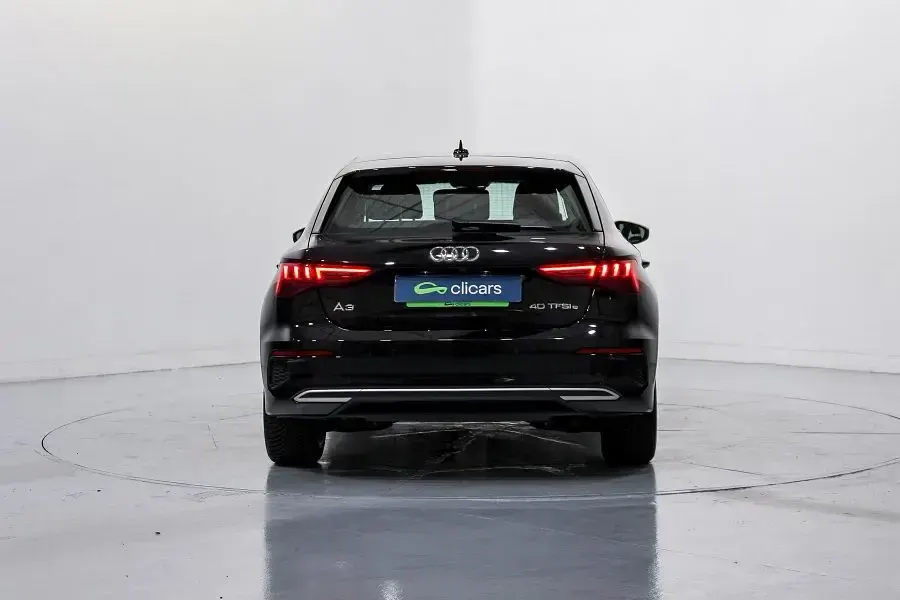 Usado Audi A3 Sportback Advanced 204 CV (150 kW) 2022 Utilitario