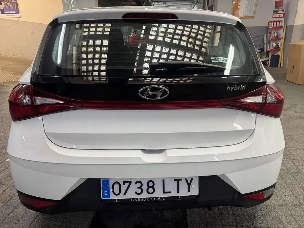 Begagnad Hyundai i20 101 HK (74 kW) 2021 Halvkombi