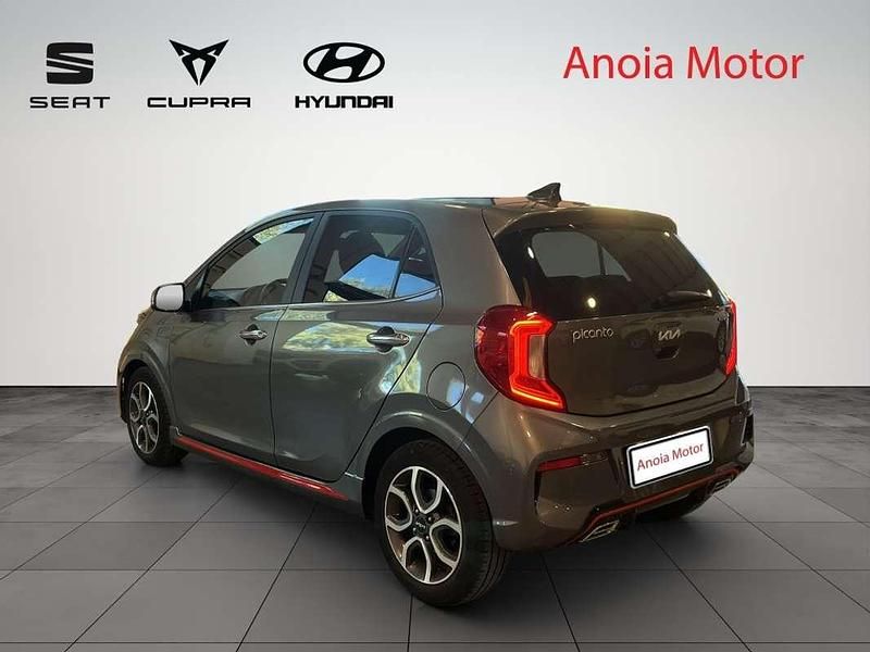 Usado Kia Picanto GT-Line 84 CV (61 kW) 2022 Gris Utilitario