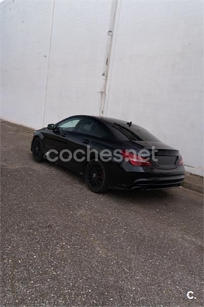 Usado Mercedes CLA200 136 CV (100 kW) 2018 Negro Berlina