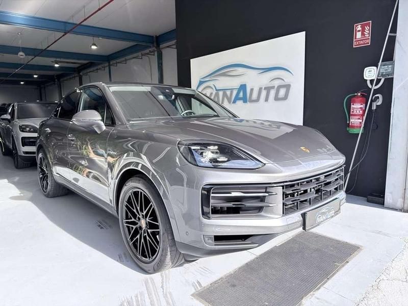 Usado Porsche Cayenne 470 CV (345 kW) 2024 Gris SUV