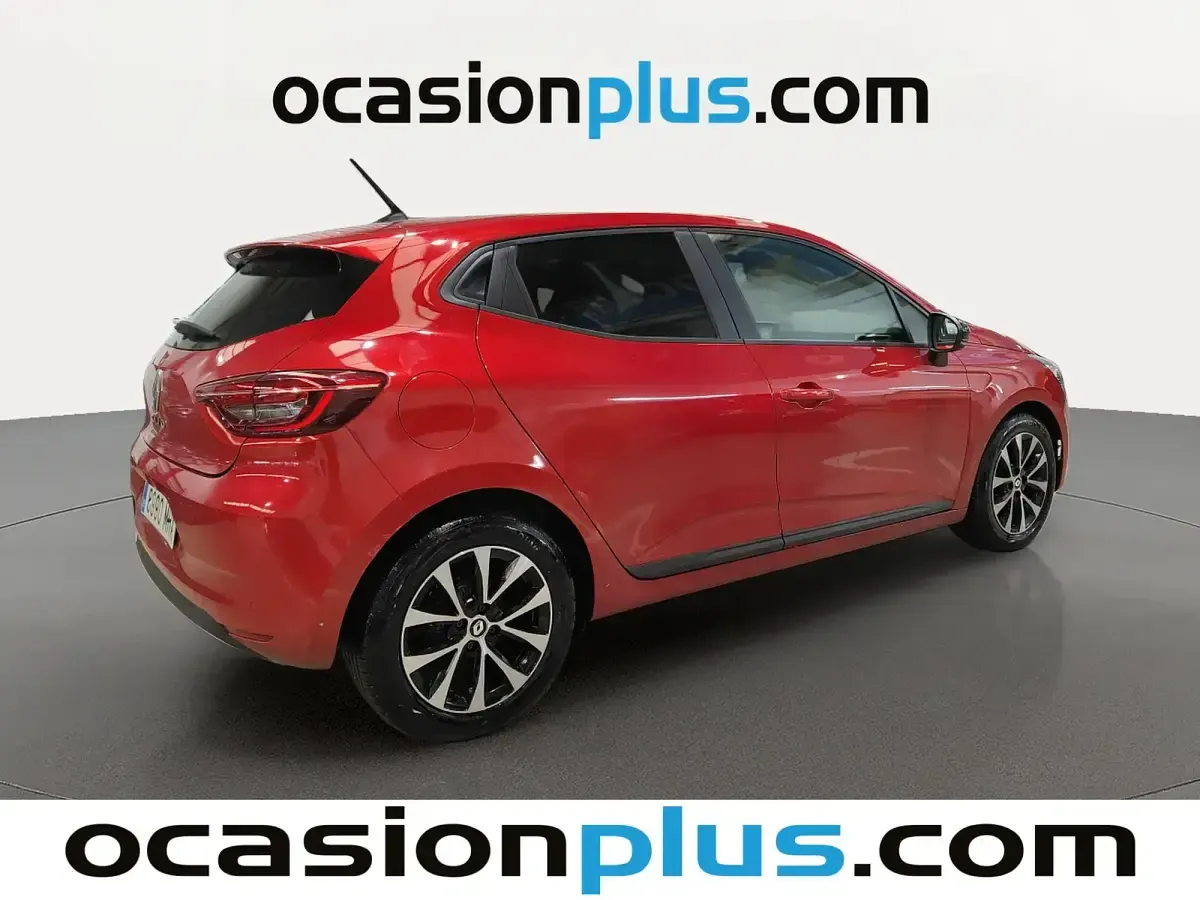 Usado Renault Clio Equilibre 100 CV (73 kW) 2023 Rojo Utilitario