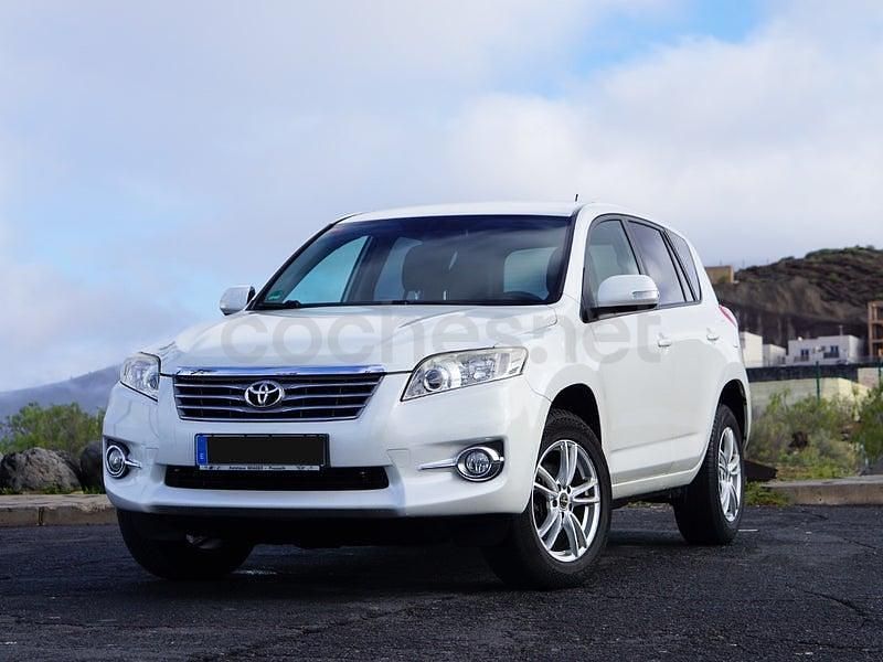 Usado Toyota RAV4 150 CV (110 kW) 2011 Blanco SUV