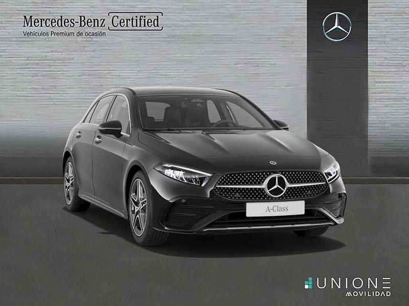 Usado Mercedes A180 136 CV (100 kW) 2025 Berlina